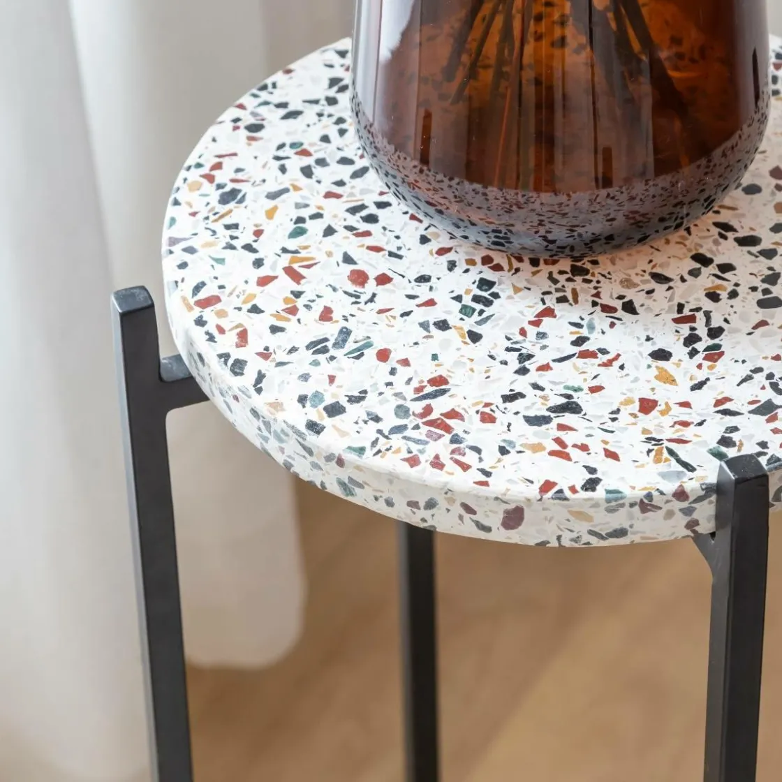 Made in Meubles Bout De Canapé & Sellette<Bout de canapé en terrazzo et métal Paulus