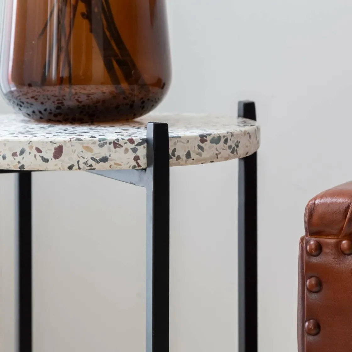 Made in Meubles Bout De Canapé & Sellette<Bout de canapé en terrazzo et métal Paulus