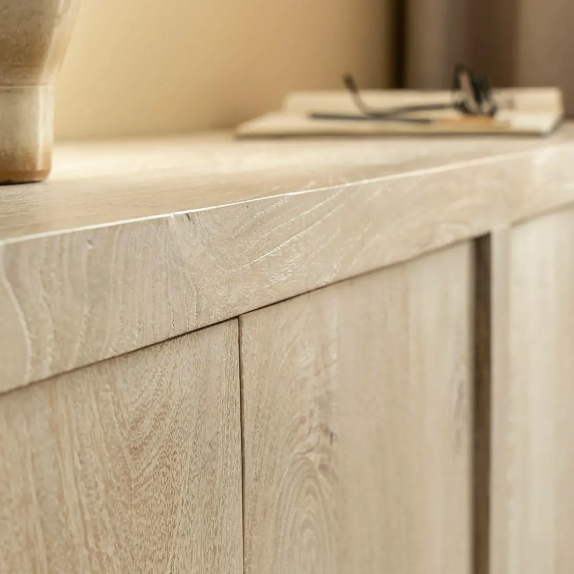 Made in Meubles Buffet<Buffet 4 portes en bois de manguier blanchi Alison