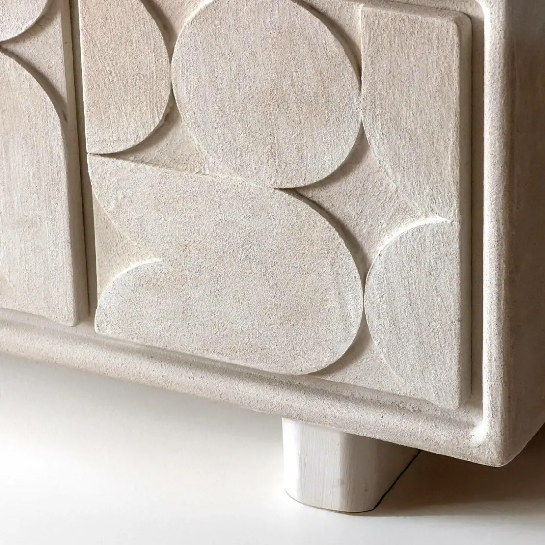 Made in Meubles Buffet<Buffet 3 portes en bois effet béton blanc Danaé