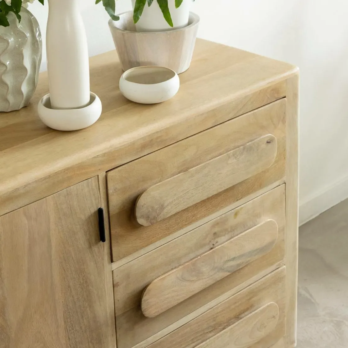 Made in Meubles Buffet<Buffet en bois de manguier Kael