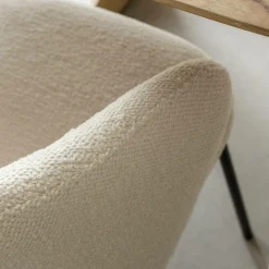 Made in Meubles Chaise<Chaise avec accoudoirs ronds en tissu bouclette écru clair et pieds en métal Cléa (lot de 2)