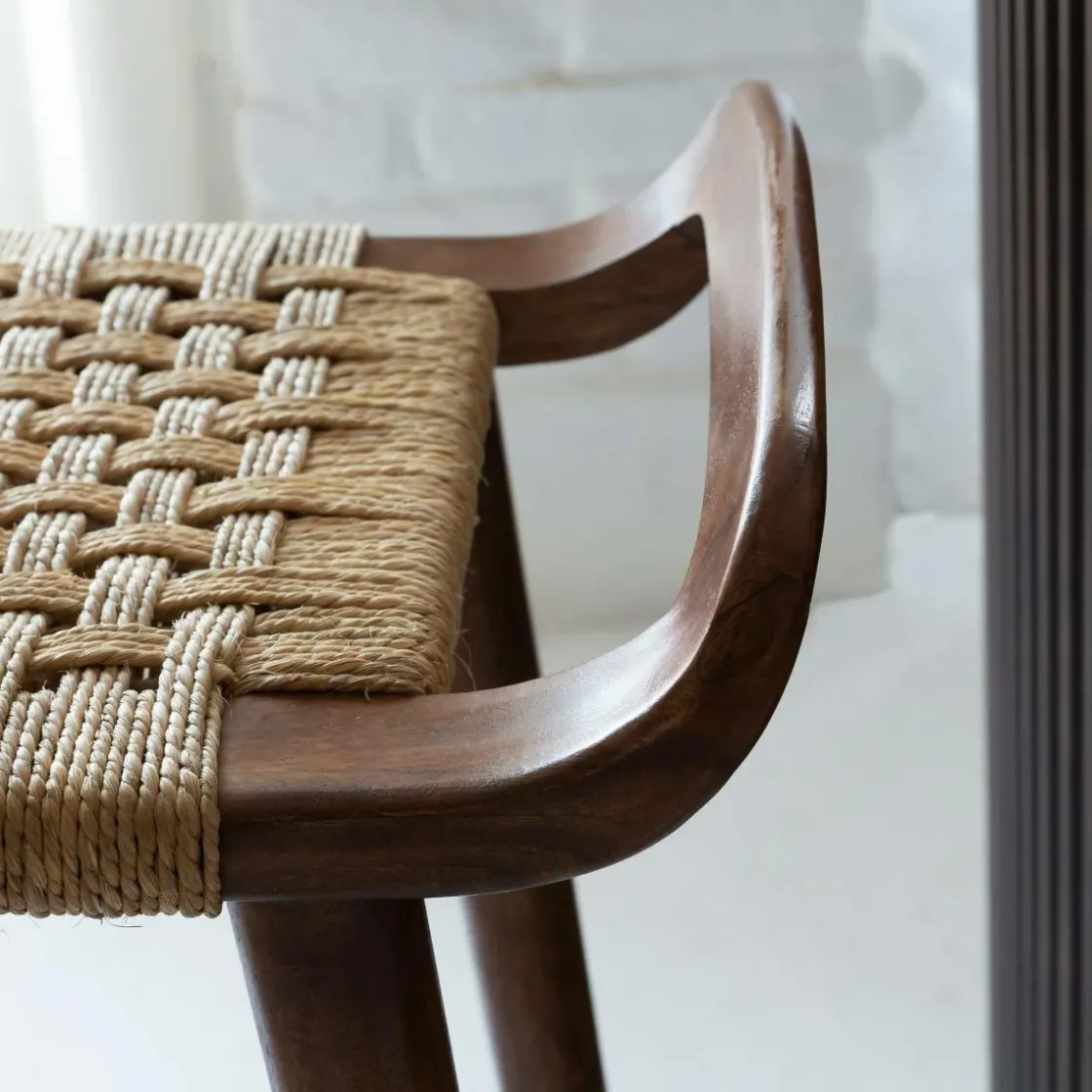 Made in Meubles Tabouret De Bar<Chaise de bar en bois de manguier Suzanna