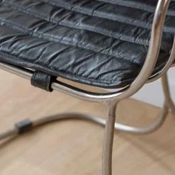 Made in Meubles Chaise<Chaise en cuir et métal noir Heidi