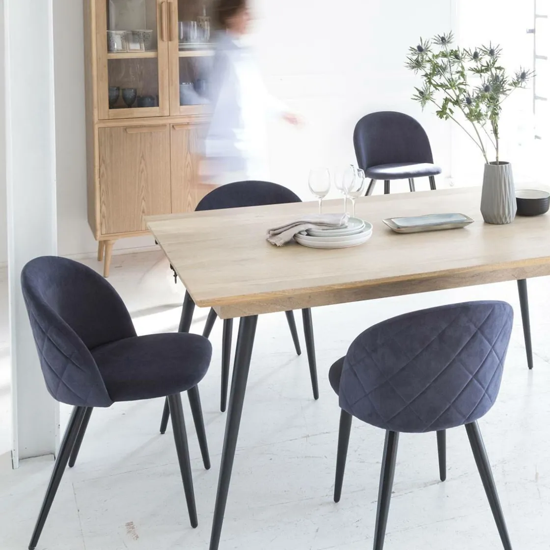 Made in Meubles Chaise<Chaise en tissu bleu marine et métal Jasmine (lot de 2)