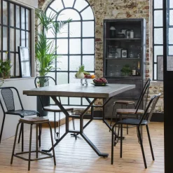 Made in Meubles Chaise<Chaise perforée en métal noir Julien (lot de 2)