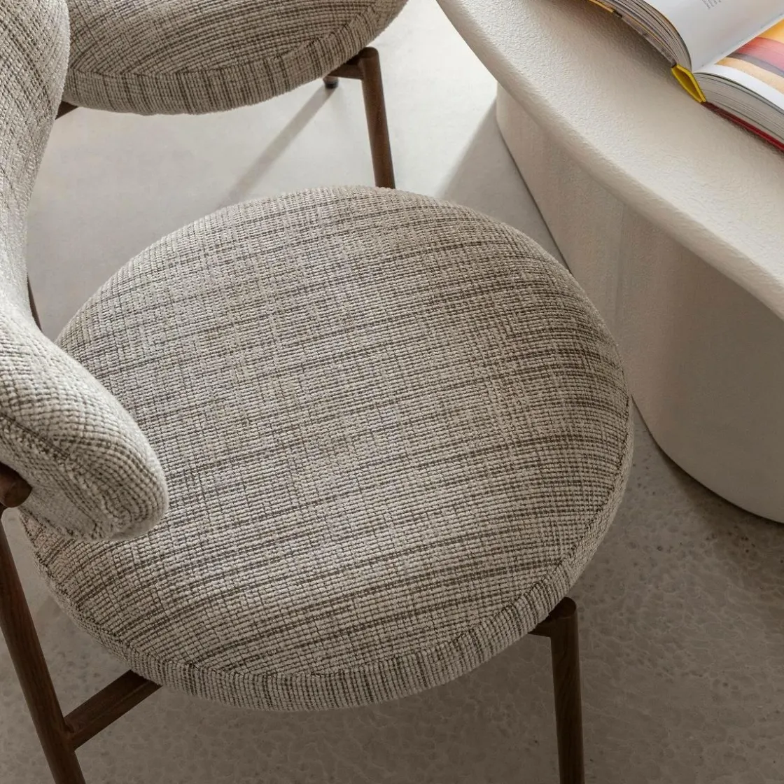 Made in Meubles Chaise<Chaise tissu écru chiné taupe pieds métal effet bois Janis (lot de 2)