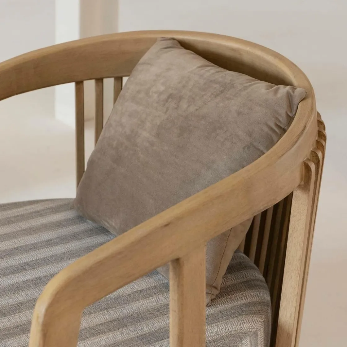 Made in Meubles Fauteuil<Fauteuil en bois de manguier Térence