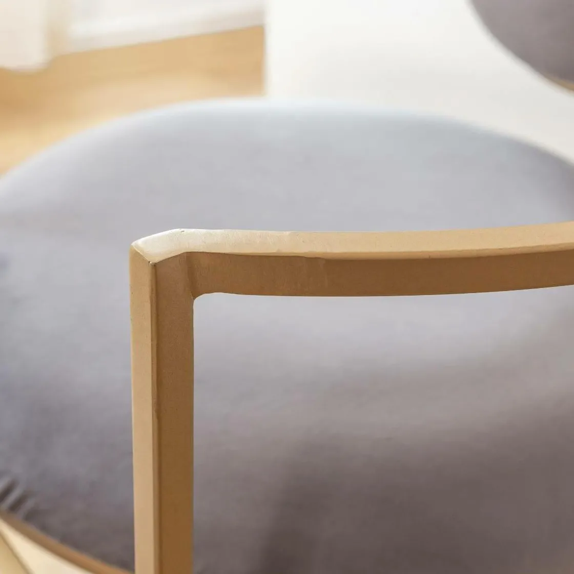 Made in Meubles Fauteuil<Fauteuil en velours et métal doré Albin