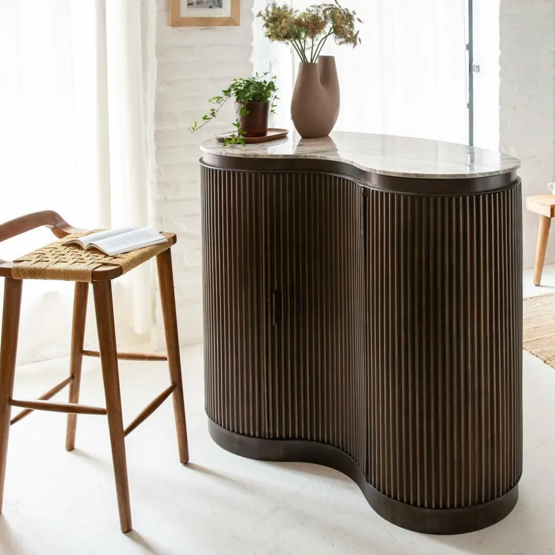 Made in Meubles Meuble Bar<Meuble bar haricot en marbre et métal Orlando