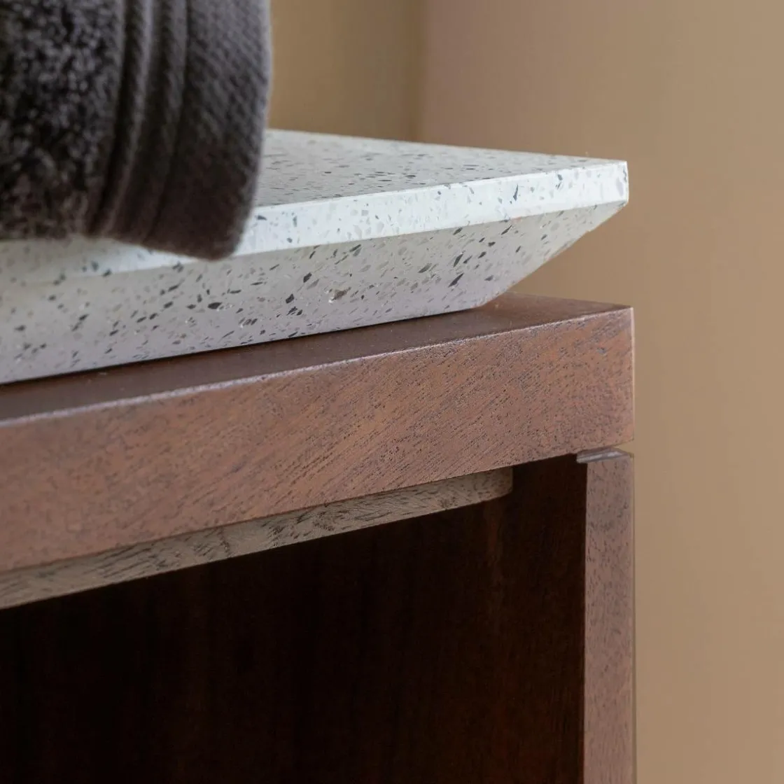 Made in Meubles Meuble Sous Vasque<Meuble sous vasque en bois d'acacia et terrazzo Kaelis