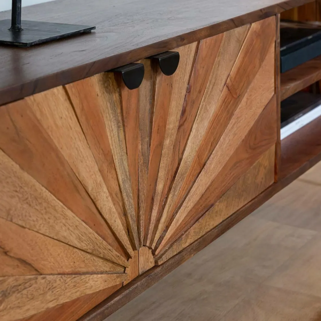 Made in Meubles Meuble Tv<Meuble TV en bois d'acacia Elvira