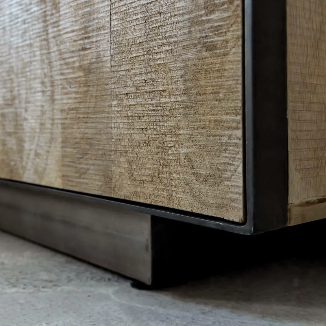 Made in Meubles Meuble Tv<Meuble TV en bois de manguier et métal Isil