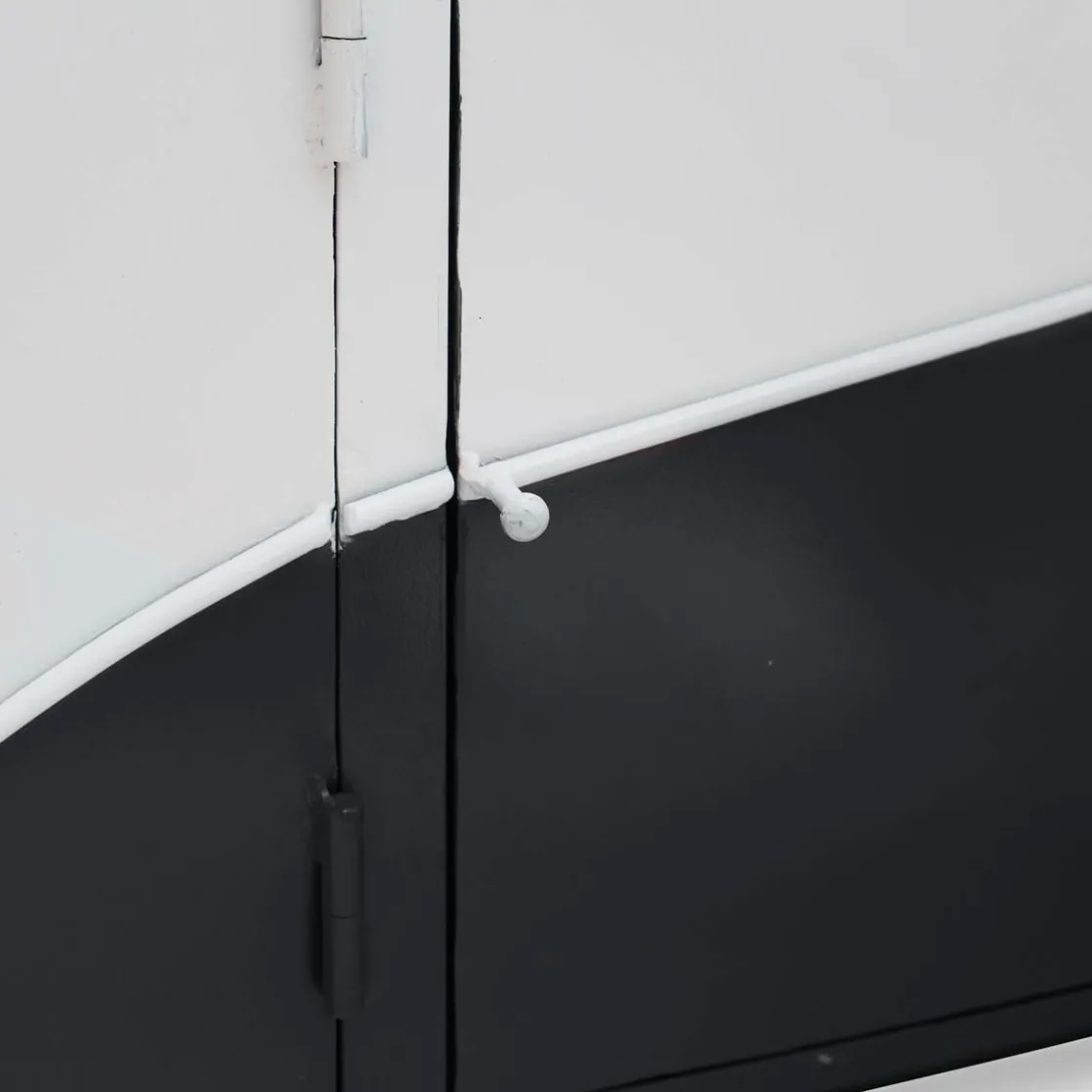 Made in Meubles Meuble Tv<Meuble TV noir avec plateau en bois de manguier Combi