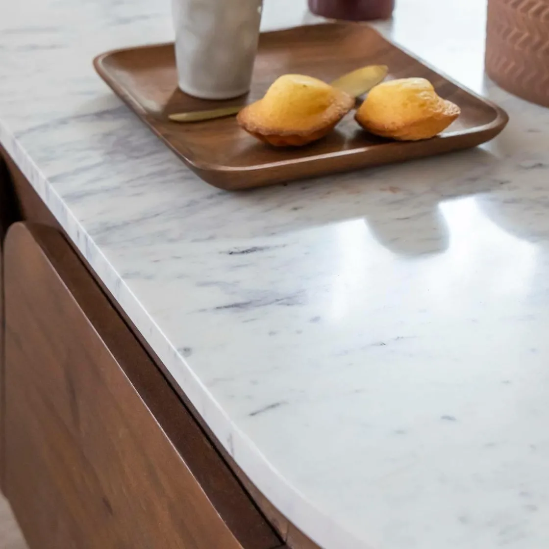 Made in Meubles Table Basse<Table basse en bois de manguier et marbre Sienne