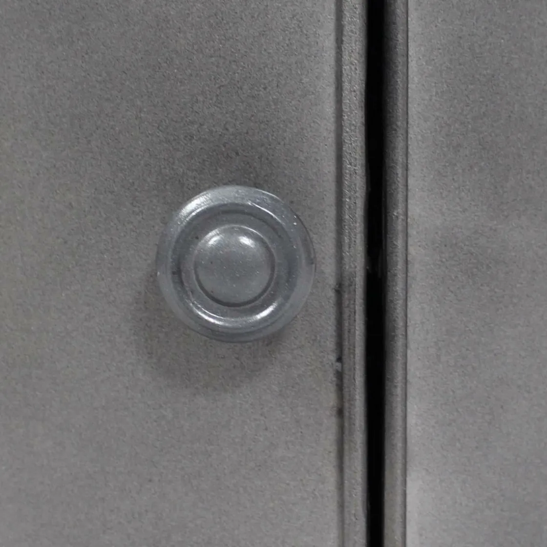 Made in Meubles Chevet<Table de chevet en métal gris Meryl