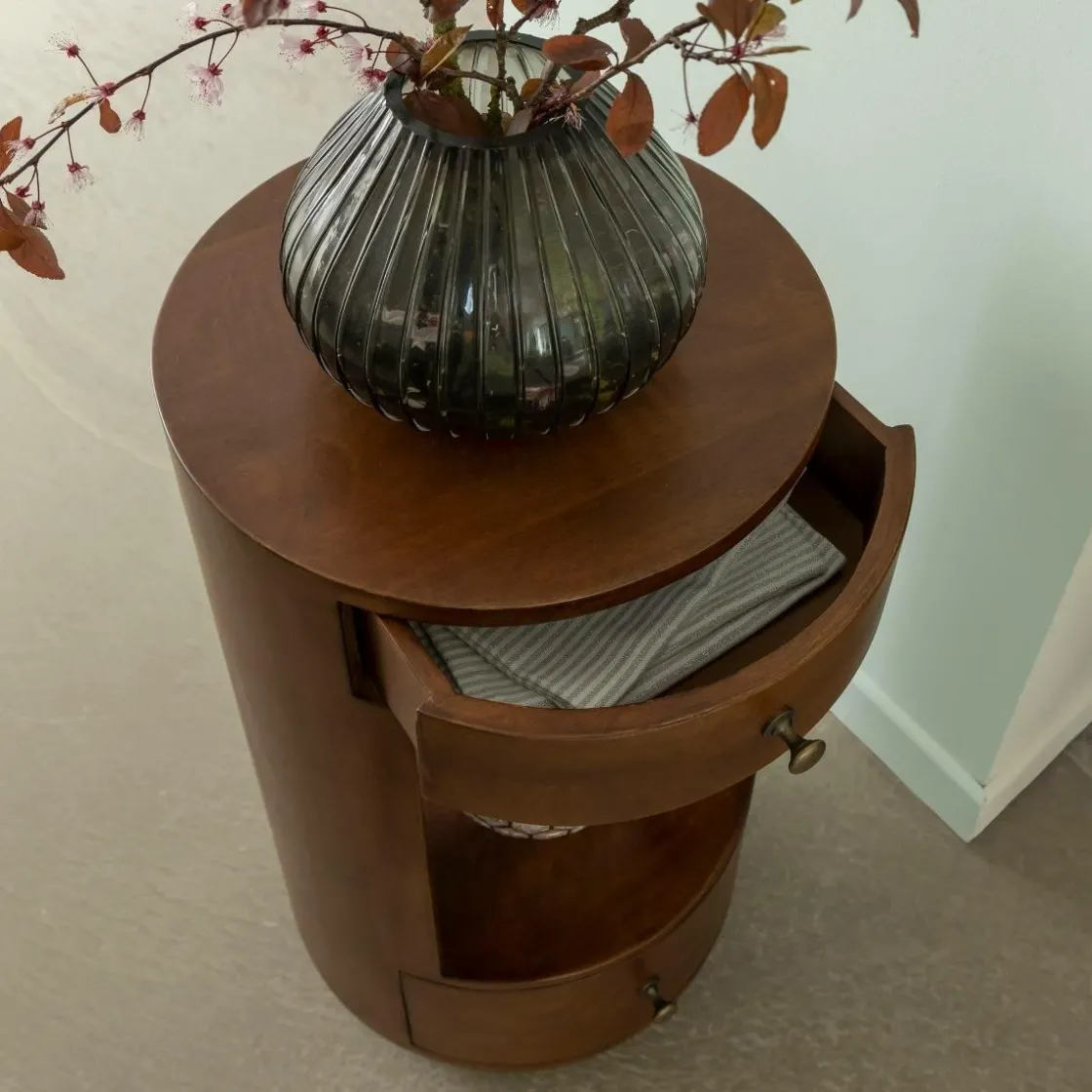 Made in Meubles Chevet<Table de chevet ronde en bois de manguier Oana