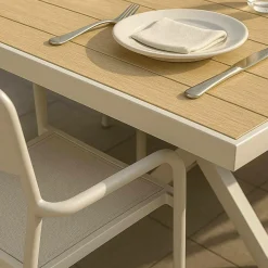 Made in Meubles Table De Jardin<Table de jardin taupe et effet bois en aluminium Ayden