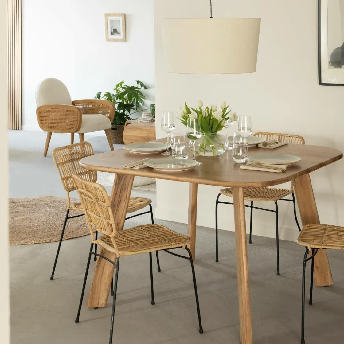 Made in Meubles Table À Manger<Table à manger en bois acacia Flora