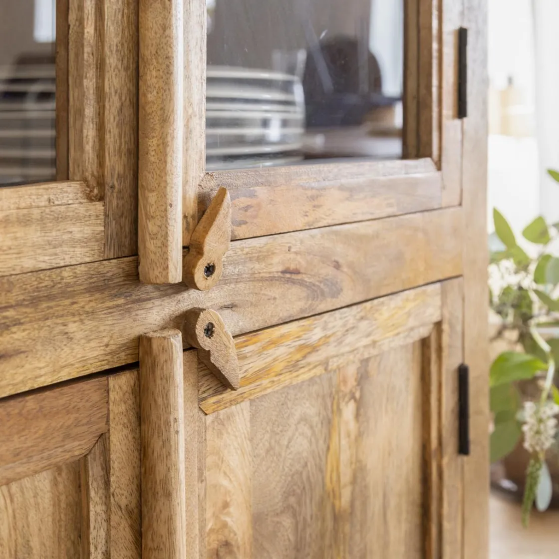 Made in Meubles Vaisselier<Vaisselier en bois de manguier Lisandro