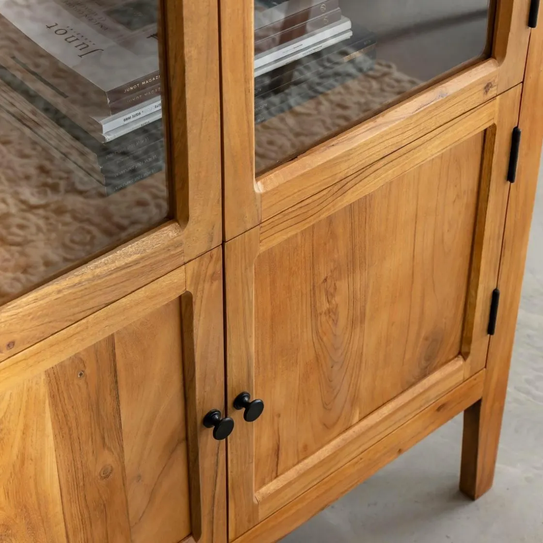Made in Meubles Vitrine<Vitrine en bois d'acacia 4 portes Jo